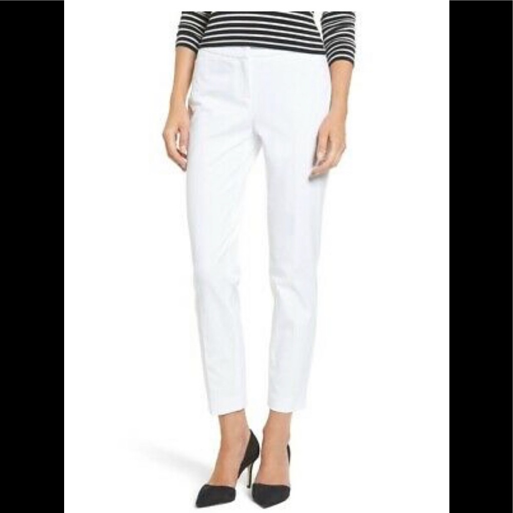 Halogen Taylor Fit White Capris Pants
